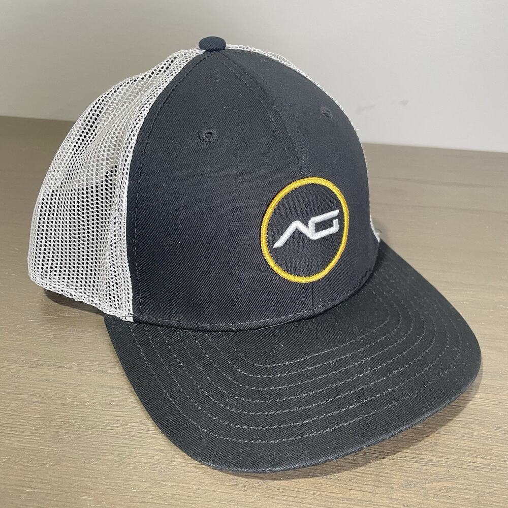 Adams Golf Hat One Size Fits All Adjustable Black Mesh Snap Back Trucker